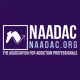 naadac-logo شعار مؤسسة NAADAC الأمريكية.